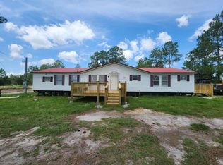 1348 Dyal School Rd, Baxley, GA 31513