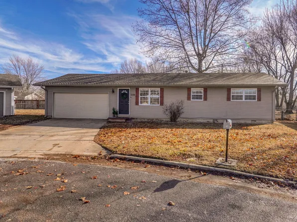 1236 N Hillcrest Avenue, Springfield, MO 65802