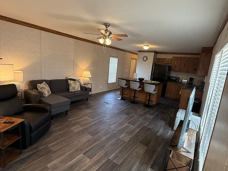 14431 Stephens Rd — Photo 26