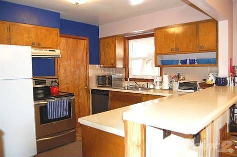 All kitchen appliances included