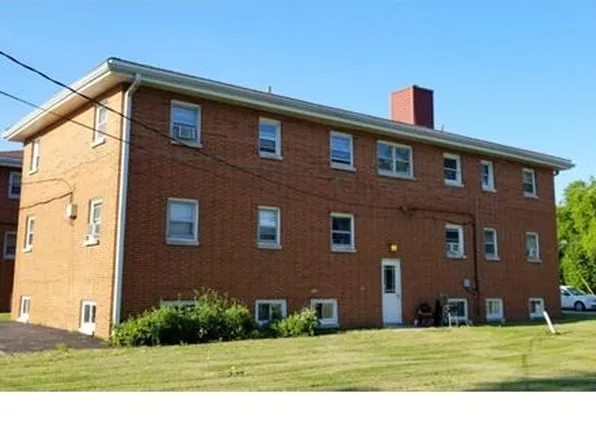 612 Sheridan Rd #4, Winthrop Harbor, IL 60096