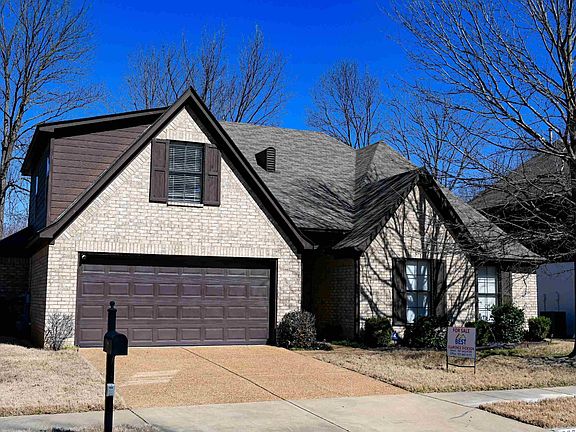 2nd image of 7900 Ivy Lake Ln
