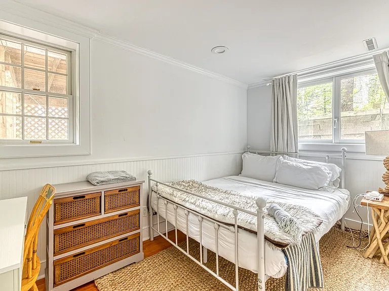 49 Cedar Dr — Photo 38