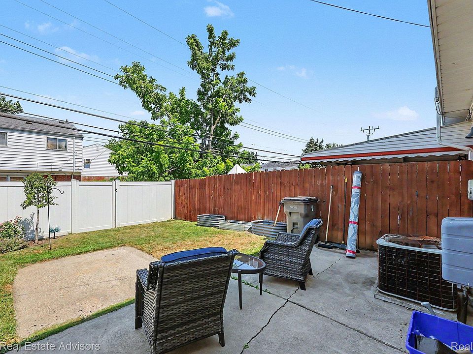 20059 Abrahm St, photo 14