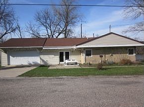 1st image of W704 Riverdale Dr
