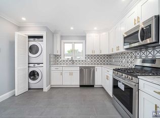 551 Gutheil Pl, Lyndhurst, NJ 07071