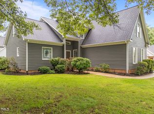 2913 Coxindale Dr, Raleigh, NC 27615