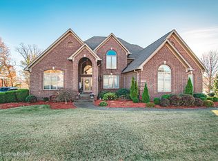 7100 Parklook Ct, Louisville, KY 40214