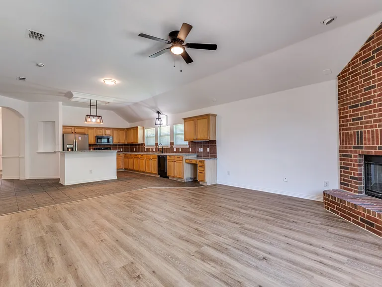 193 Jacob Xing — Photo 10