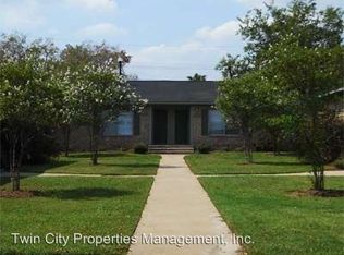 106A Hardy St, Bryan, TX 77801