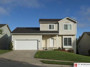 15302 Meredith Ave, Omaha, NE 68116