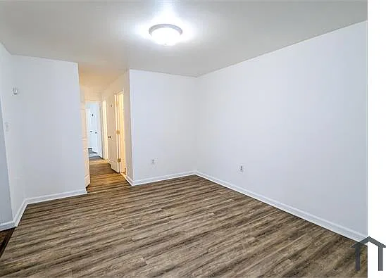 2 bed, 989 sqft, $2,020 — Photo 4