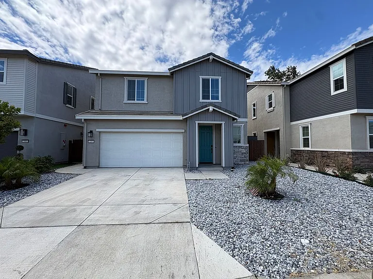 237 Agata Way — Photo 1