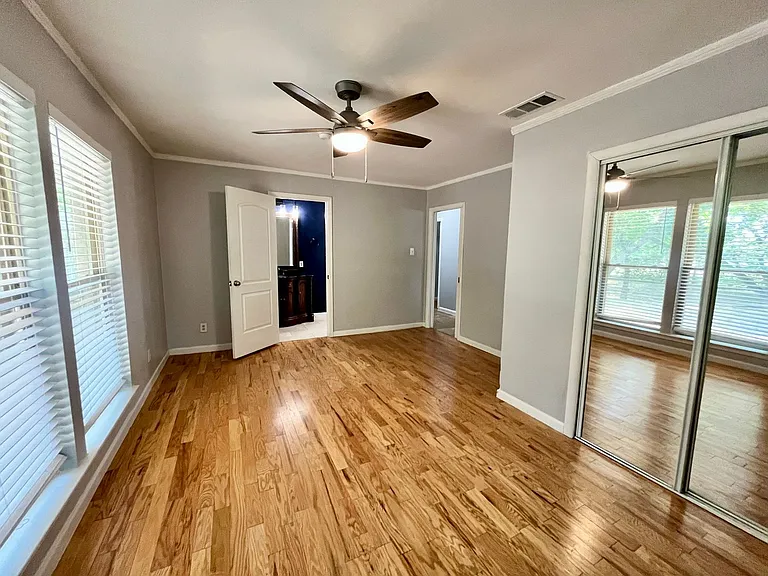 830 Blackburn St — Photo 19