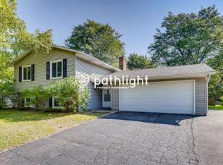 10339 Concord Dr, Eden Prairie, MN 55347