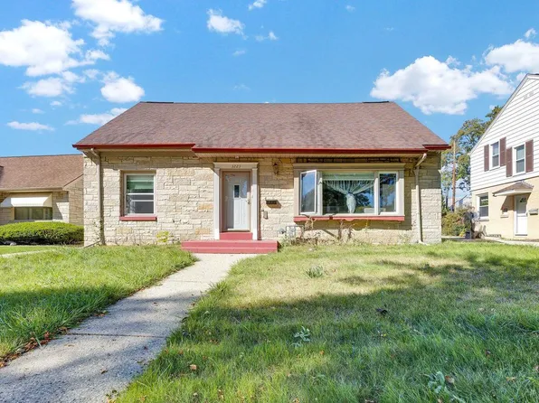 3223 South 38th STREET, Milwaukee, WI 53215