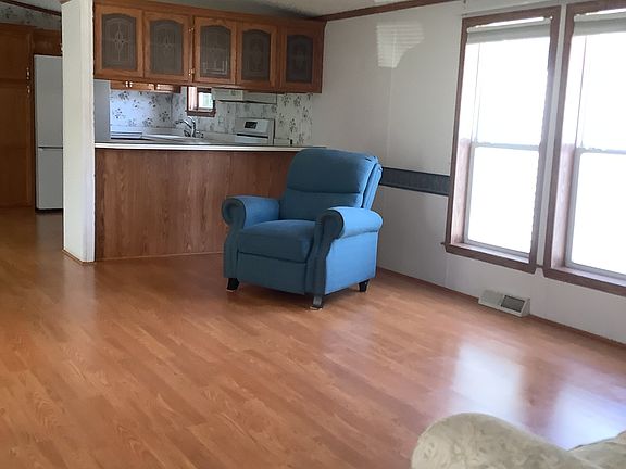 3rd image of 18 N St #373