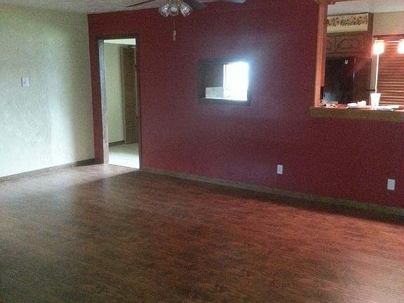 3rd image of 4937 Madella St