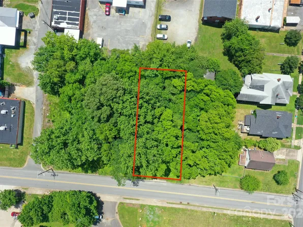 26 3rd St, Spencer, NC 28159