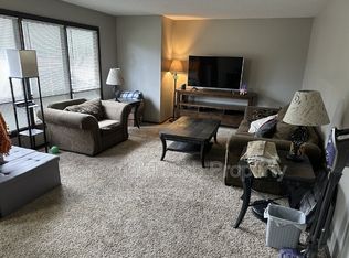 1608 25th Ave S, Fargo, ND 58103