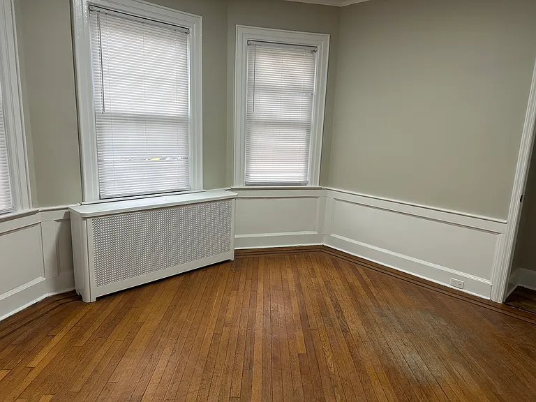 354 Hoyt Ave #2 — Photo 16