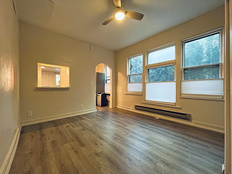 912 N 10th St #2 — Photo 3