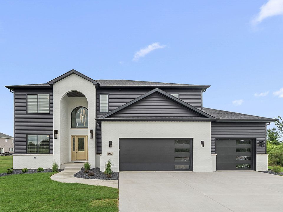 1st image of 7635 Pierce Pl
