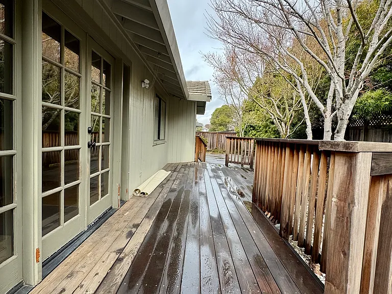 721 William Ct — Photo 25