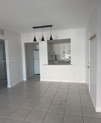 3rd image of 290 Sunrise Dr #3-A