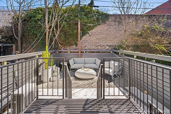 Rented by Compass | media 23