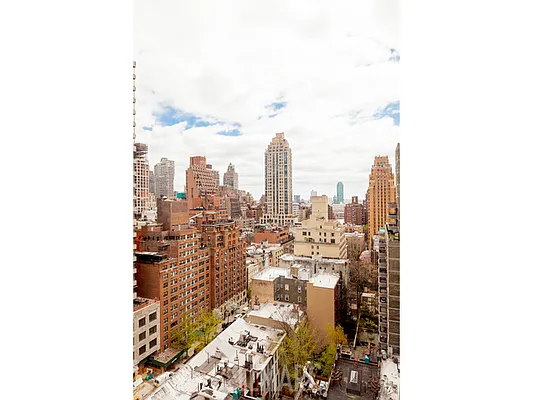 Sold by Bellmarc Realty | media 7