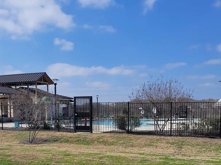 19417 Caymus Dr — Photo 20