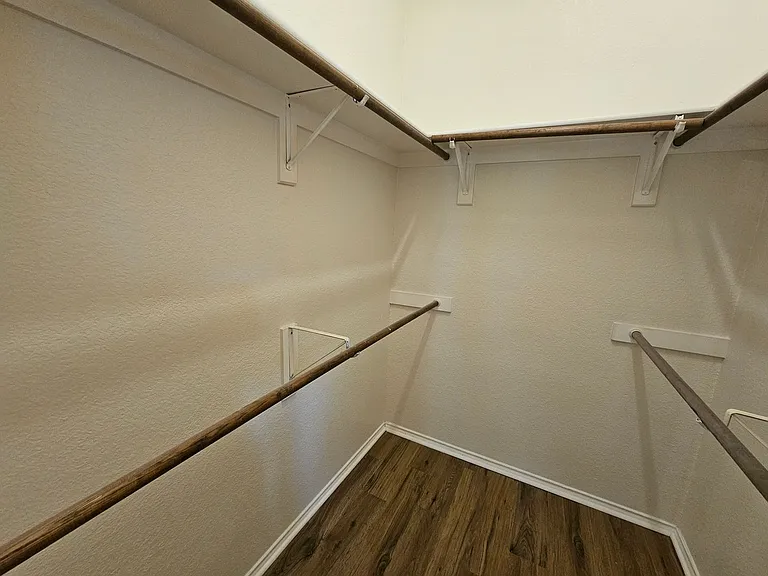 4320 Palmdale Dr — Photo 40
