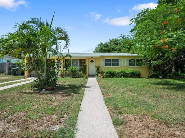 807 Greenbriar Drive, Lake Park, FL 33403