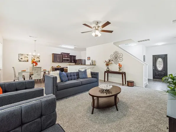 10546 Logger Pine Trail, Houston, TX 77088