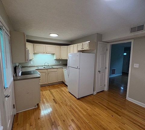 5th image of 19482 Midwest Cir #13ddc7b9a