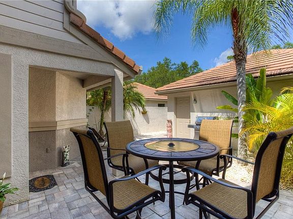 4th image of 17567 Fairmeadow Dr