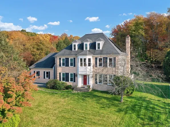 2 Gale Meadow Way, Westborough, MA 01581