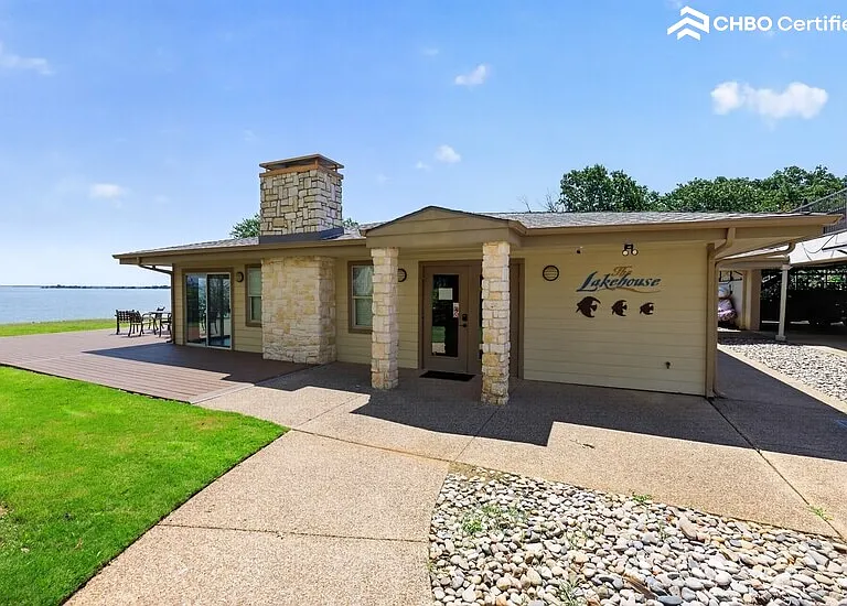 500 Waters Edge Dr #137 — Photo 14