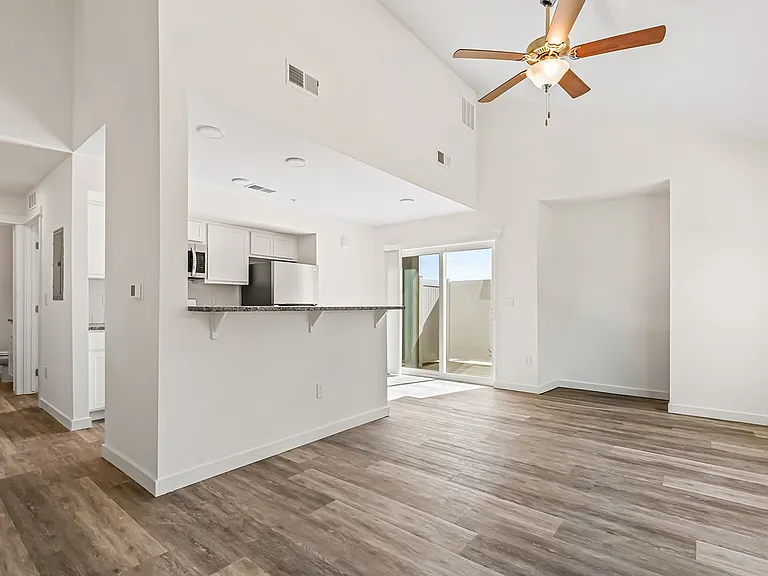 Midway Townhomes — Photo 52