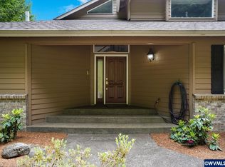 6035 NW Rosewood Dr, Corvallis, OR 97330