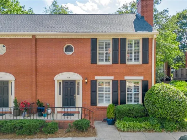 1502 Defoors Mill Way NW, Atlanta, GA 30318