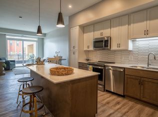 140 Elm St S #222, Waconia, MN 55387