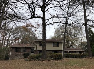 6637 Fleming Rd, Morrow, GA 30260