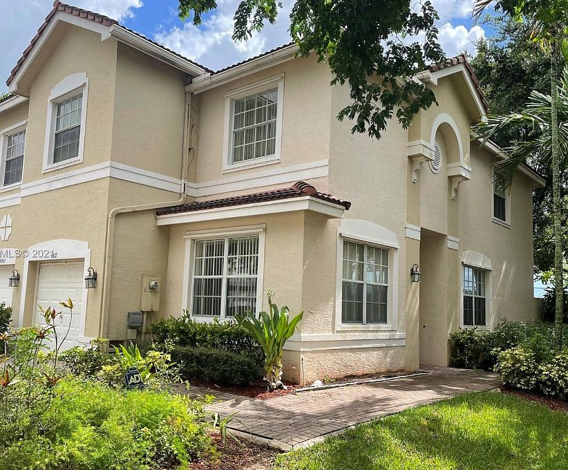 1st image of 4311 SW 124th Way #4311