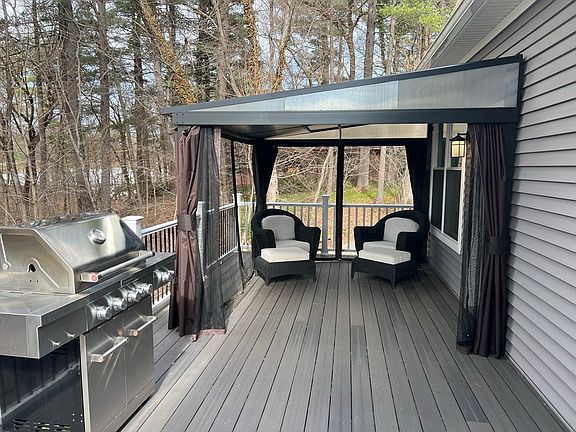 4th image of 68 Tallyho Dr