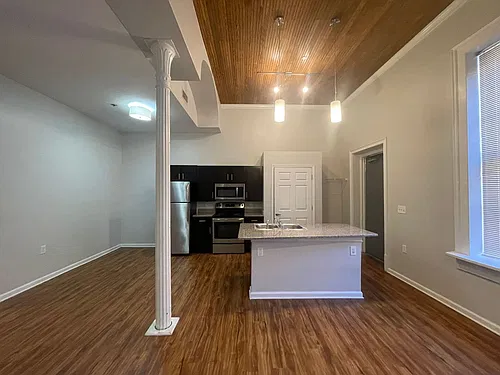 Floor plan 1 Bedroom 1 Bath