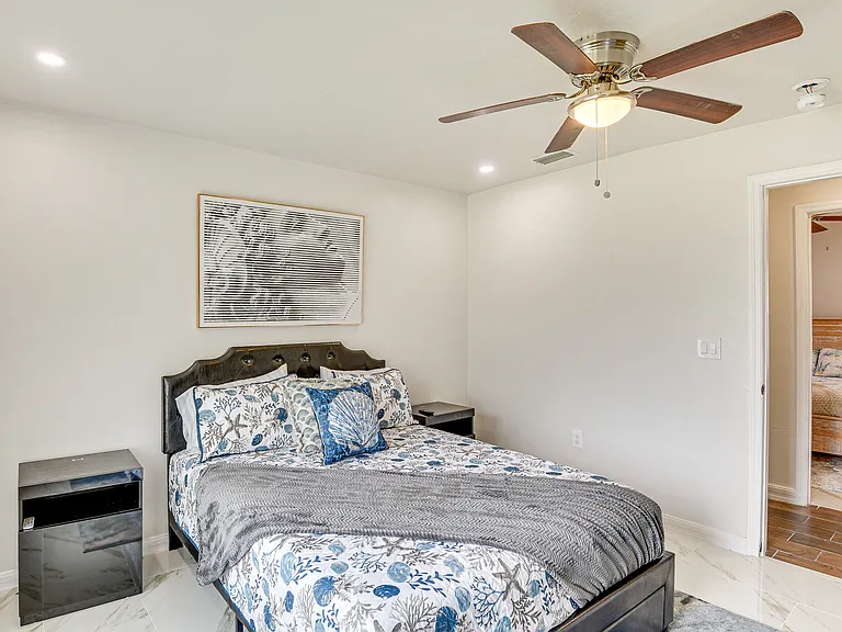 572 Magnolia Ave — Photo 6