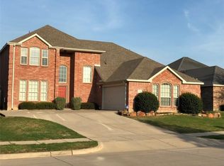 1716 Ridgemar Dr, Grand Prairie, TX 75051