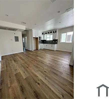 4 bed, $3,200 — Photo 3